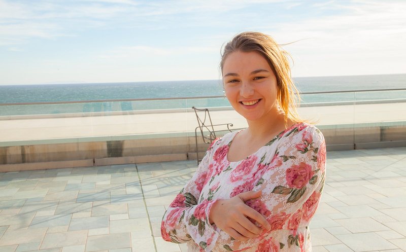 Ева, 23